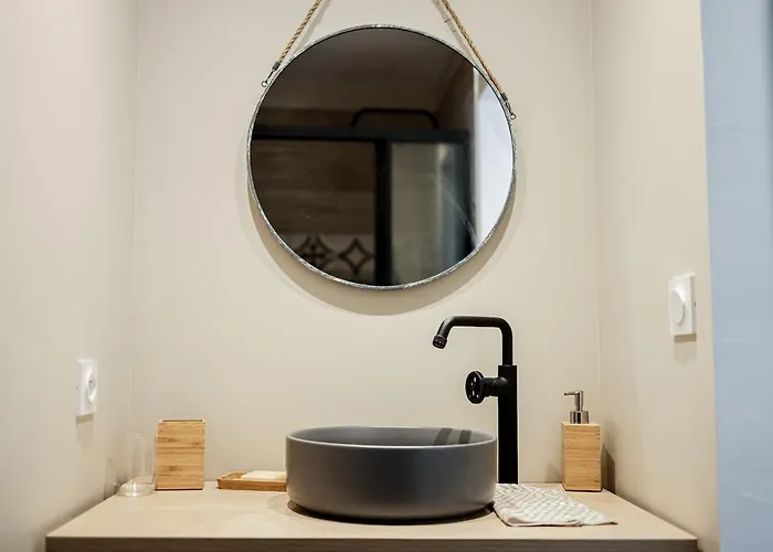 La Maison De Maxou Bed and Breakfast Μοντωμπάν